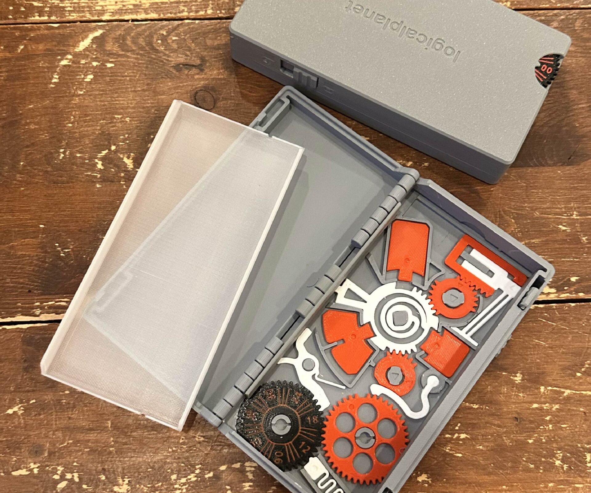 PuzzeLock Box